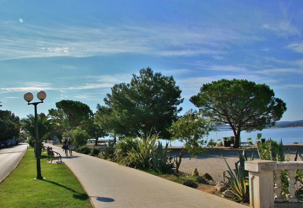 Crikvenica Right On The Beach Eksteriør bilde